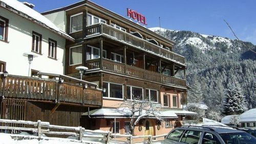 Hotel Sonnenhalde Wiesen होटल Wiesen