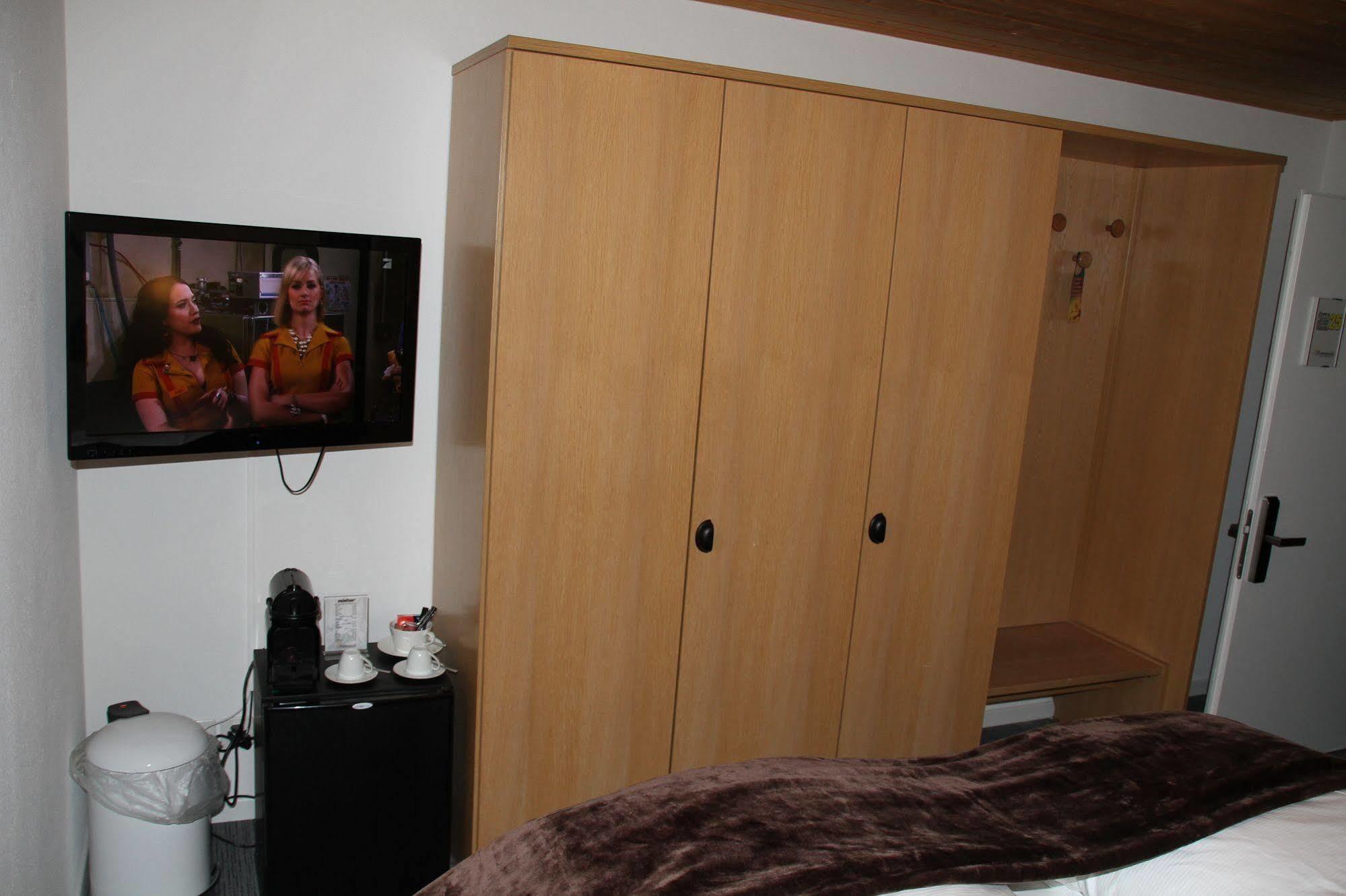 Hotel Sonnenhalde Wiesen 3*
